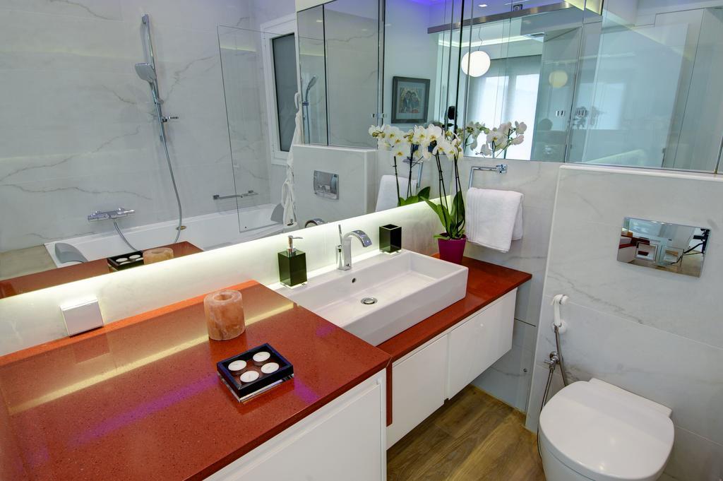 אתונה Frixos Acropolis Luxury Apartment מראה חיצוני תמונה